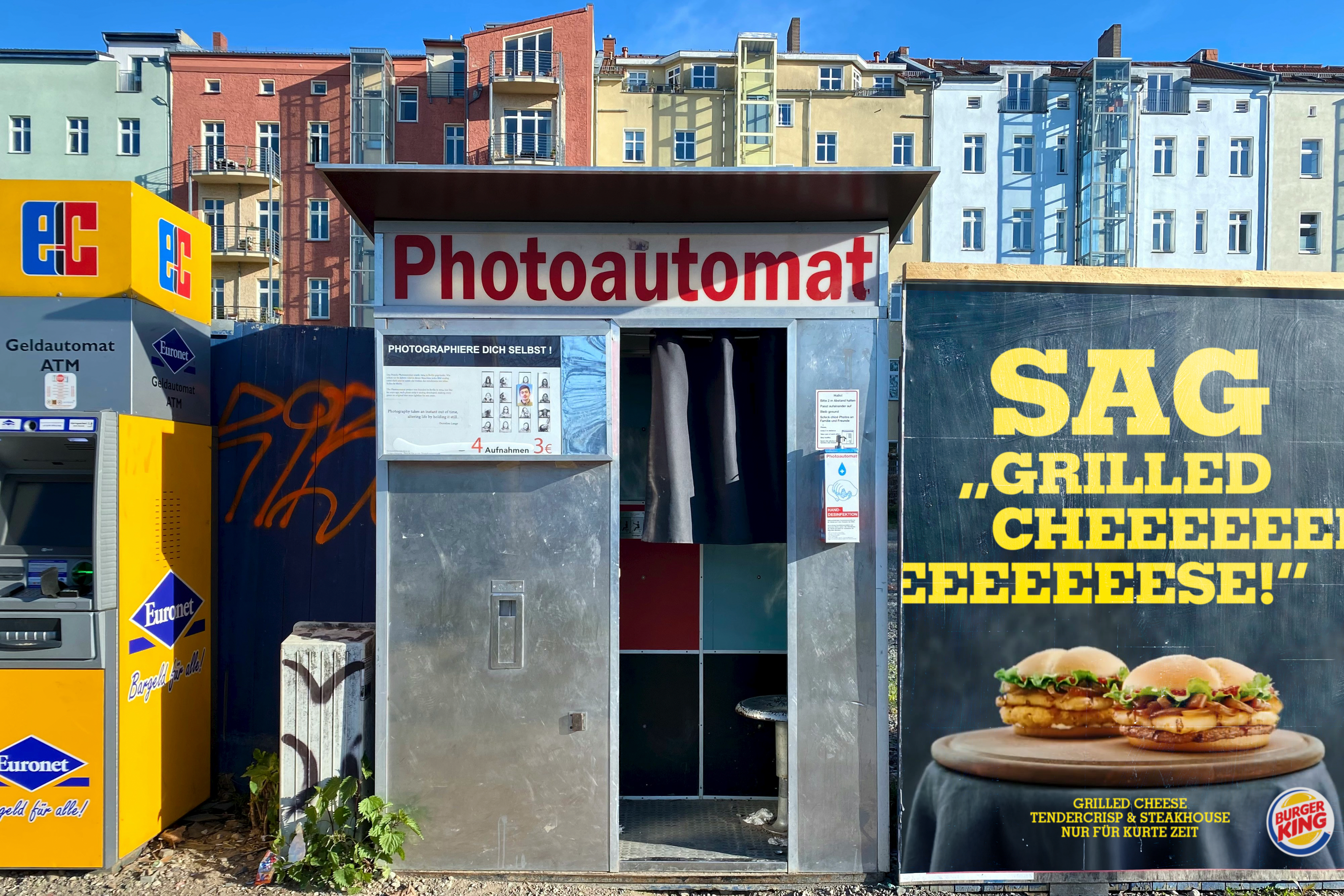 Berlin Photobooth OOH